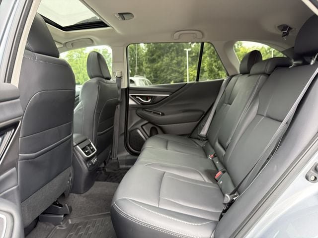 Used 2021 Subaru Outback Limited AWD/4WD image 13