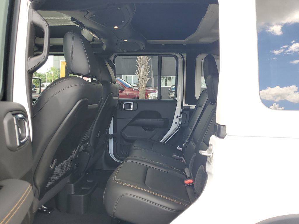 New 2025 Jeep Wrangler Unlimited Rubicon 392 image 9