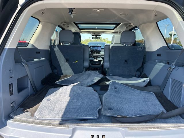 Used 2022 Lincoln Navigator Black Label AWD/4WD image 11