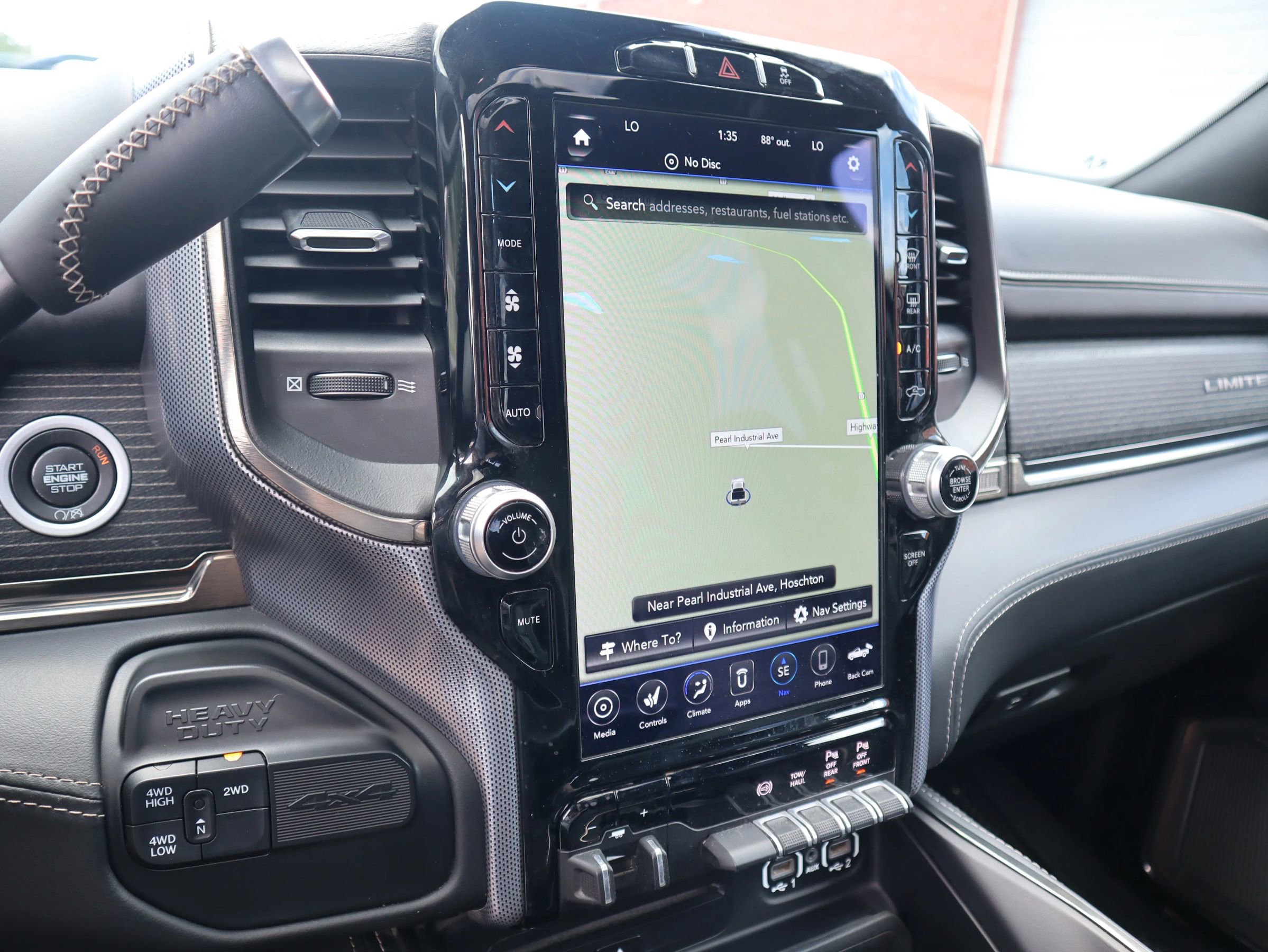 Used 2019 RAM 2500 Limited image 17