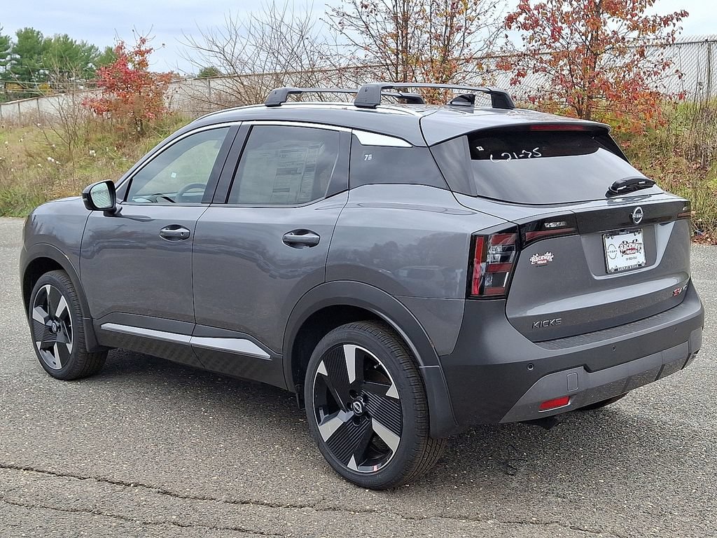 New 2026 Nissan Kicks SR w/ Cold Weather Package AWD/4WD image 4