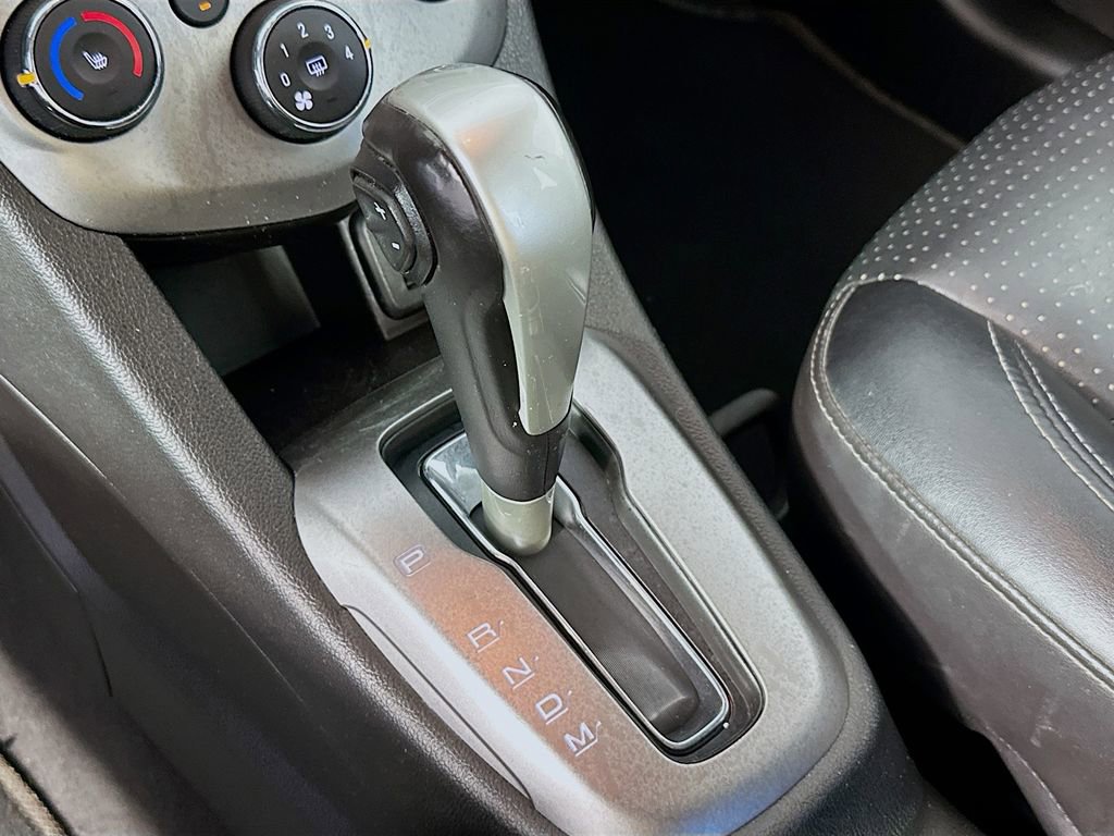 Used 2019 Chevrolet Sonic Premier FWD image 16