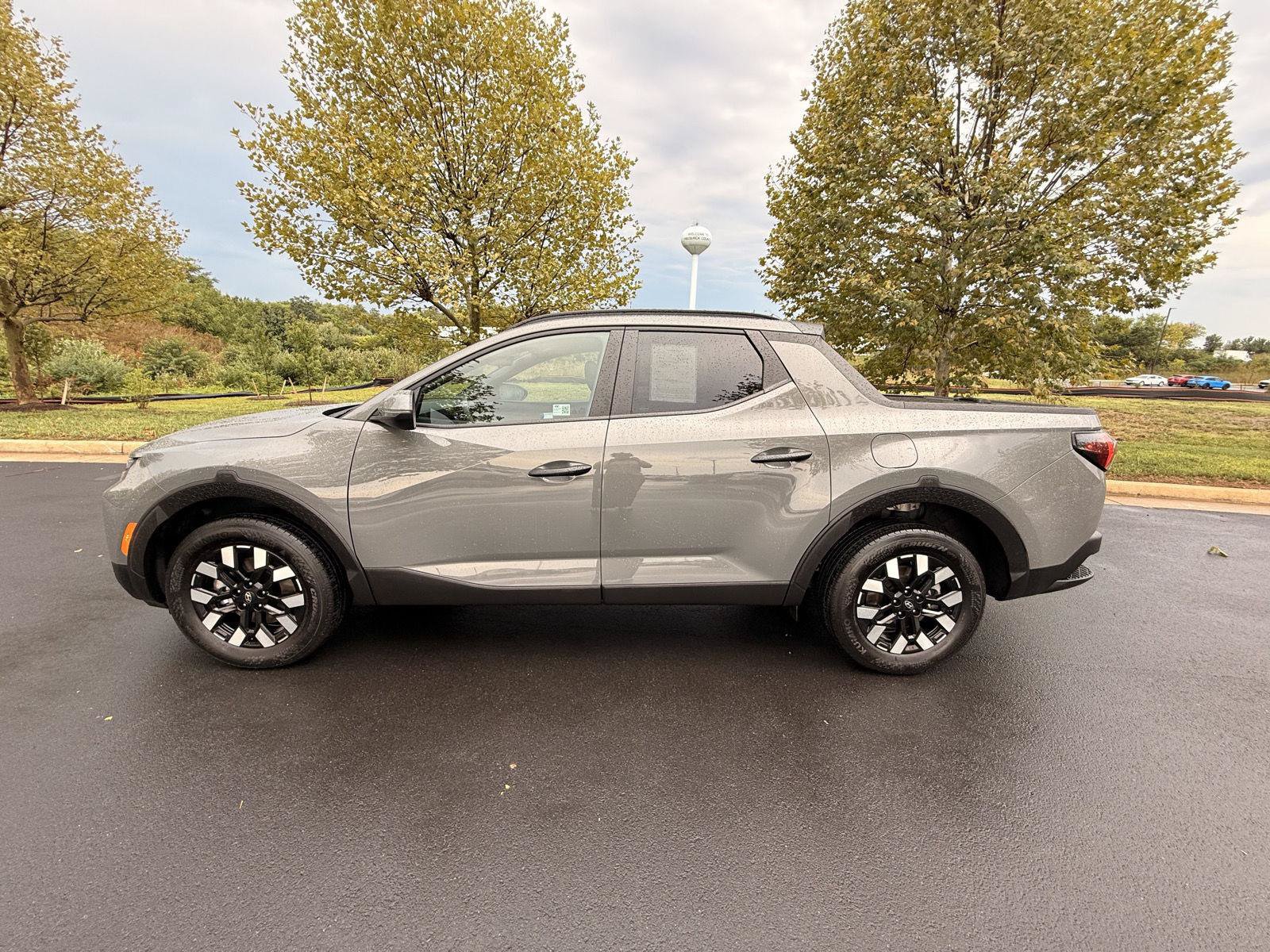 Certified 2025 Hyundai Santa Cruz SEL FWD image 8
