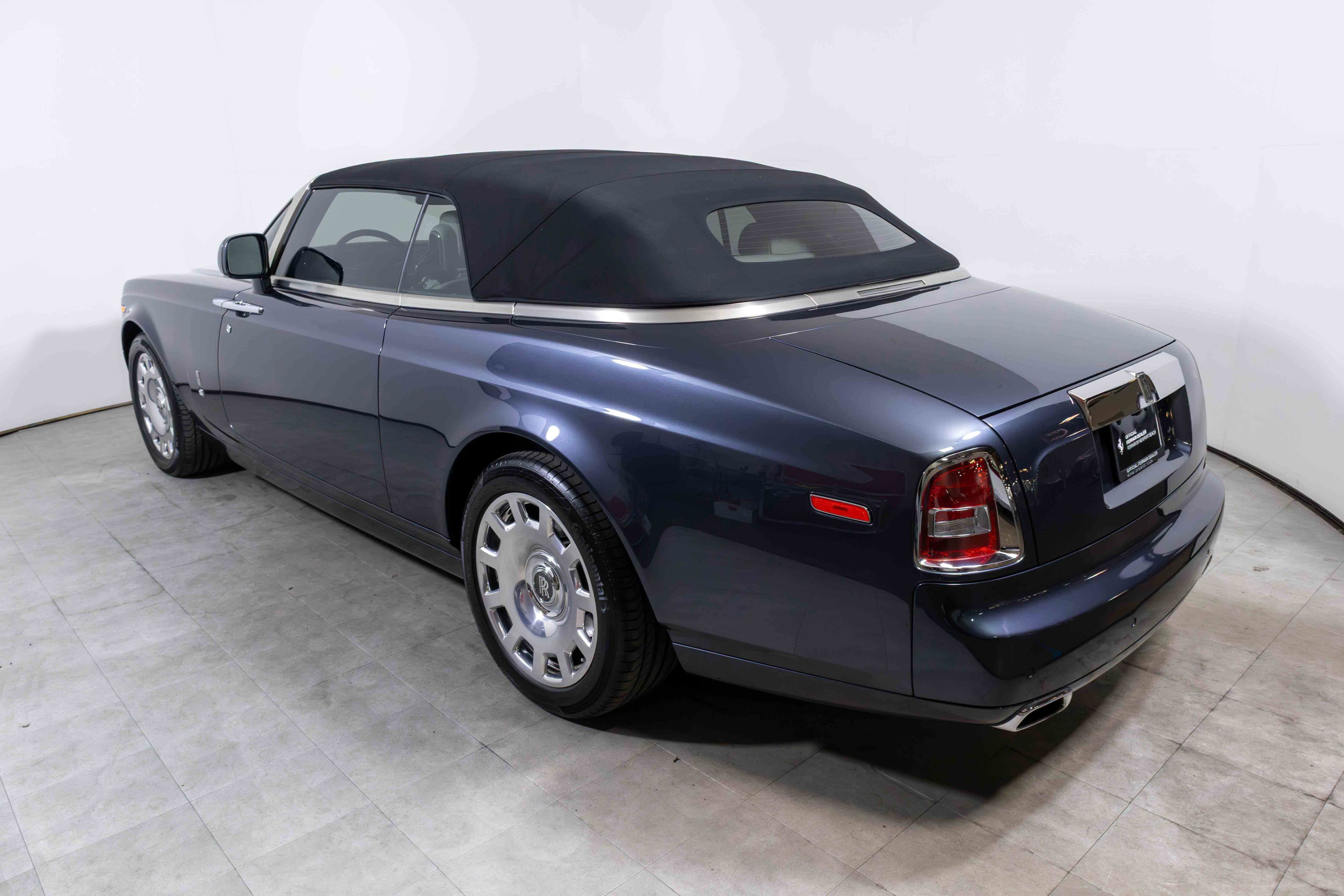 Used 2013 Rolls-Royce Phantom Drophead Coupe image 14