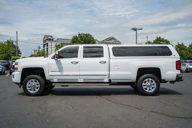 Used 2016 Chevrolet Silverado 2500 LTZ w/ LTZ Plus Package AWD/4WD image 4