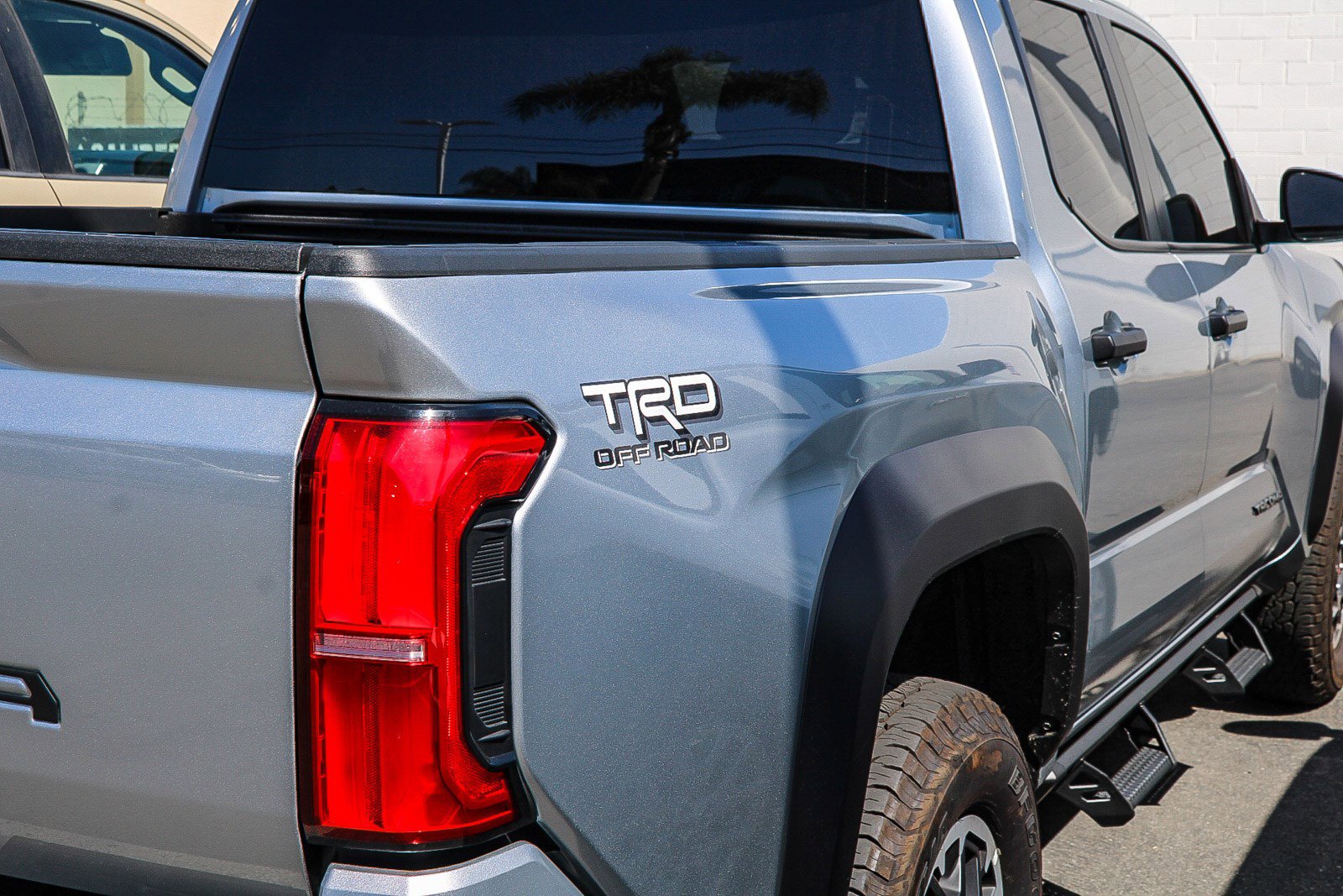 Used 2025 Toyota Tacoma TRD Off-Road image 8