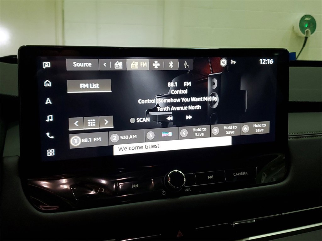 New 2025 Mitsubishi Outlander SE image 28