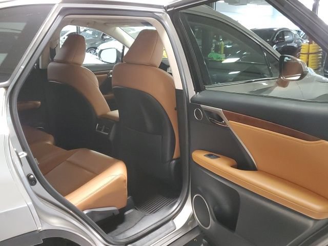 Used 2021 Lexus RX 350L Premium w/ Premium Package AWD/4WD image 32