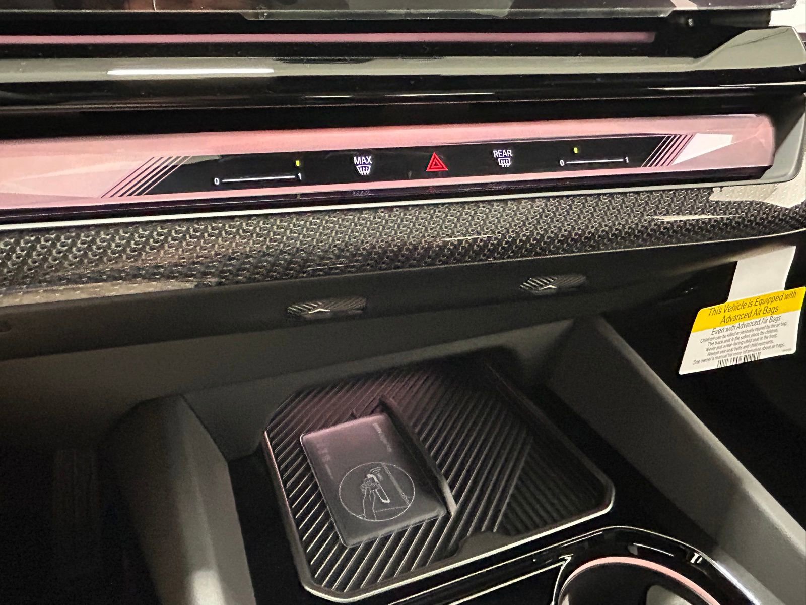 Used 2026 BMW 550e xDrive image 19