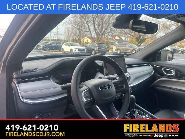 Used 2024 Jeep Compass Limited image 22
