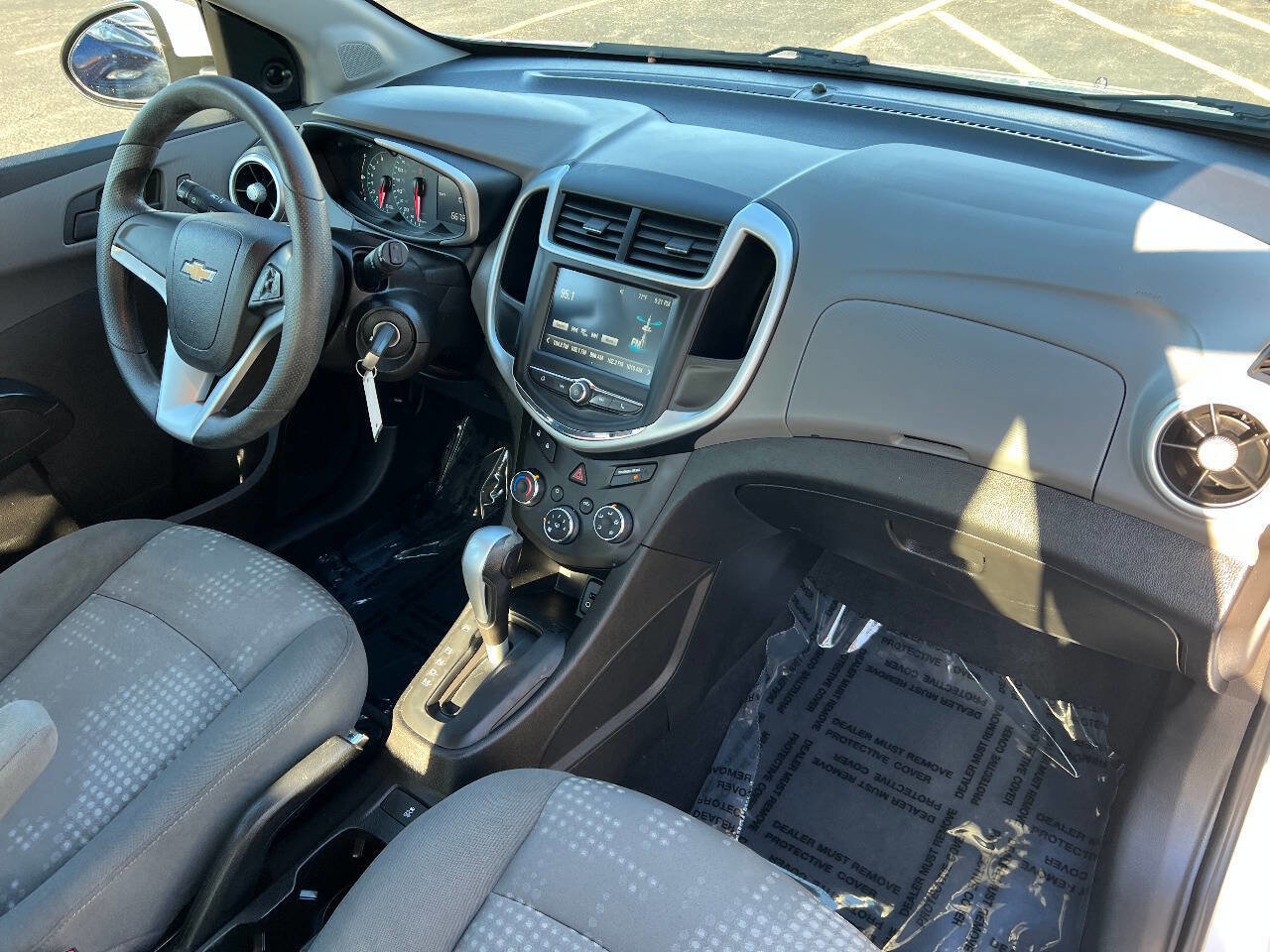 Used 2017 Chevrolet Sonic LT image 25