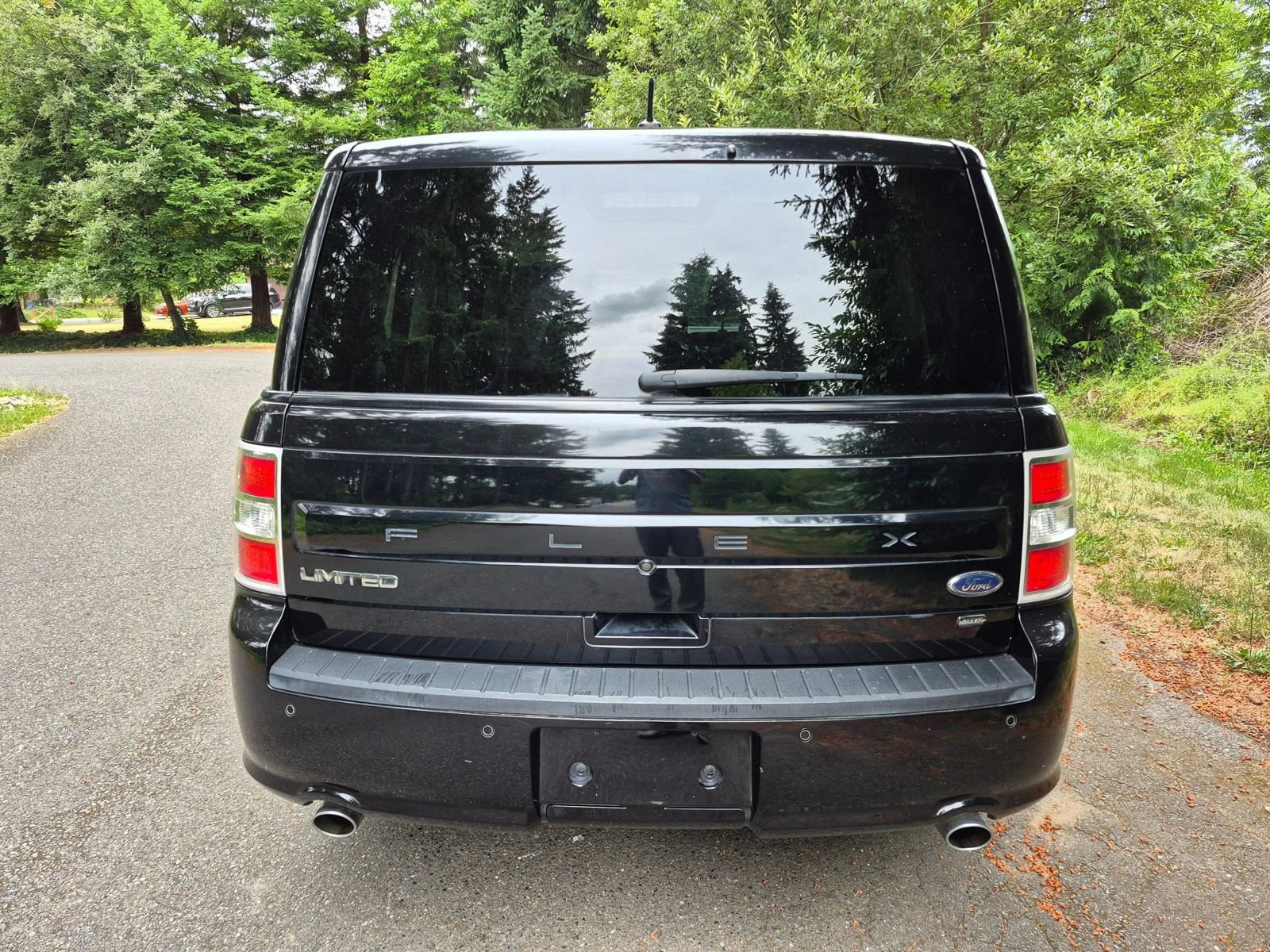 Used 2019 Ford Flex Limited w/ Limited Appearance Package AWD/4WD image 4