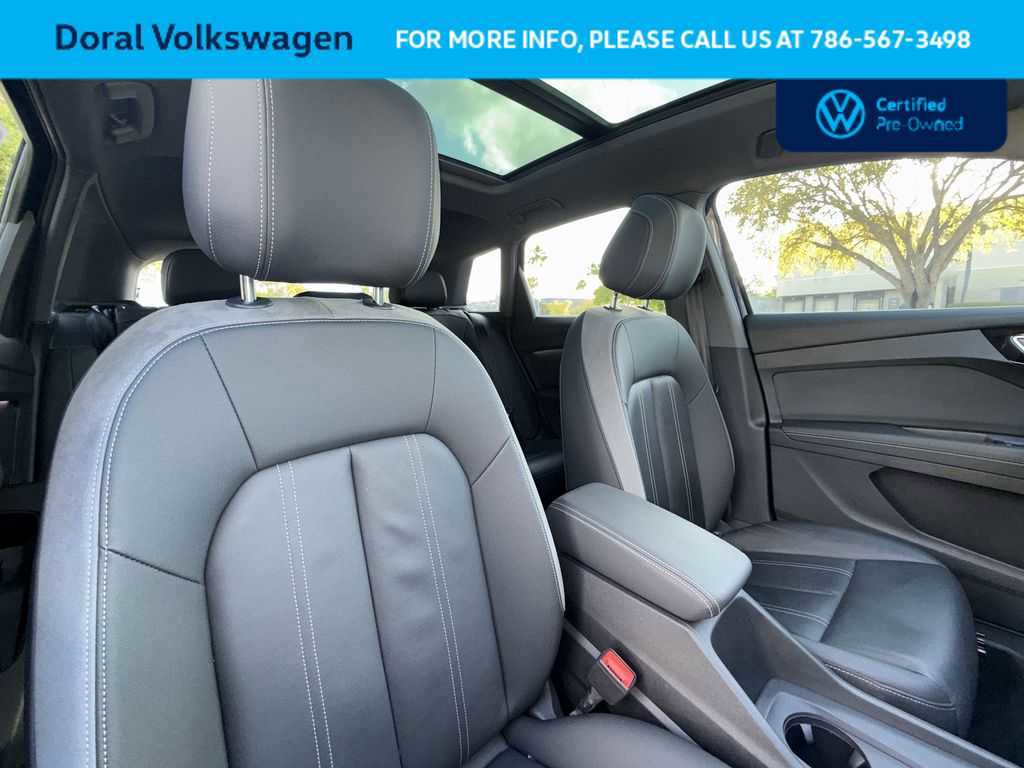 Used 2023 Audi Q4 e-tron Premium Plus w/ Premium Plus AWD/4WD image 27