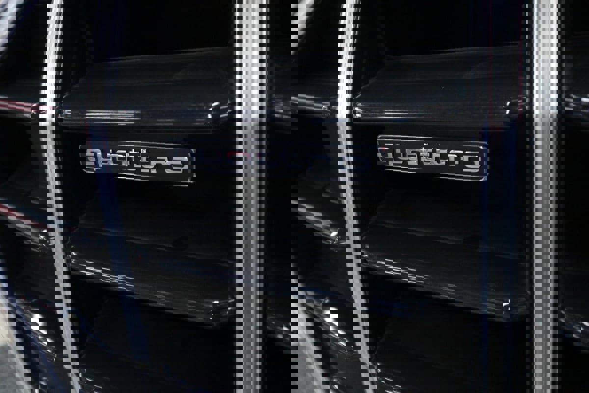 Used 2021 Audi Q5 Premium Plus w/ Premium Plus Package image 43