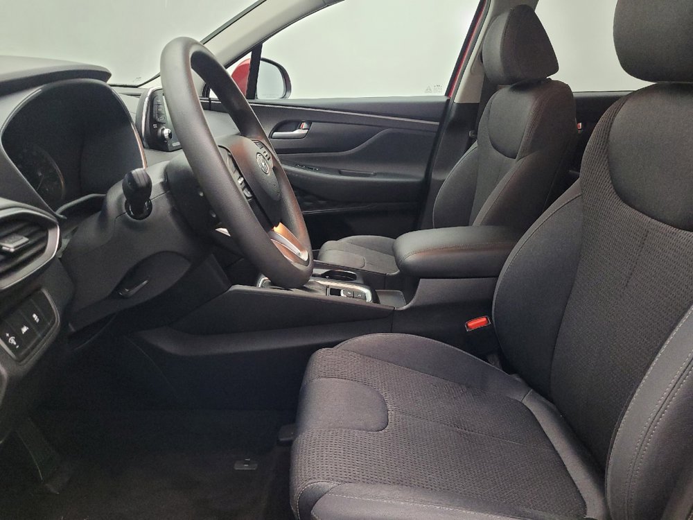Used 2020 Hyundai Santa Fe SE image 17