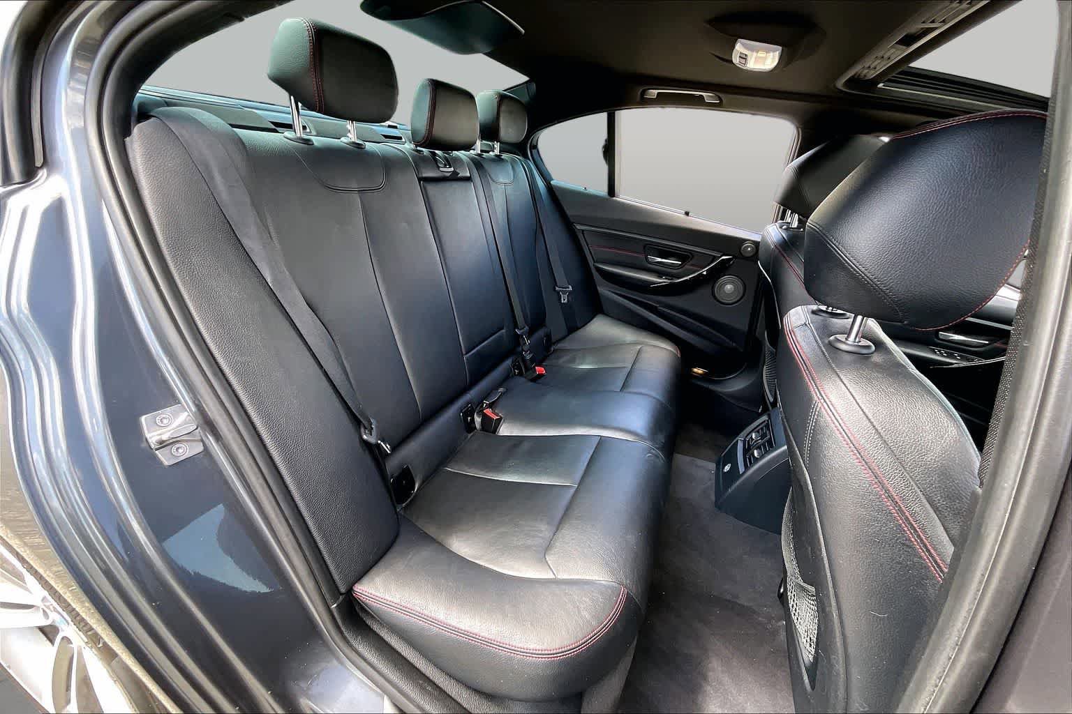 Used 2013 BMW 328i Sedan RWD image 19