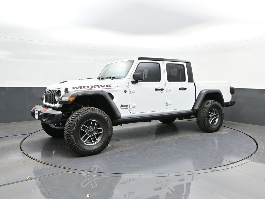 Used 2025 Jeep Gladiator Mojave w/ Convenience Group image 31