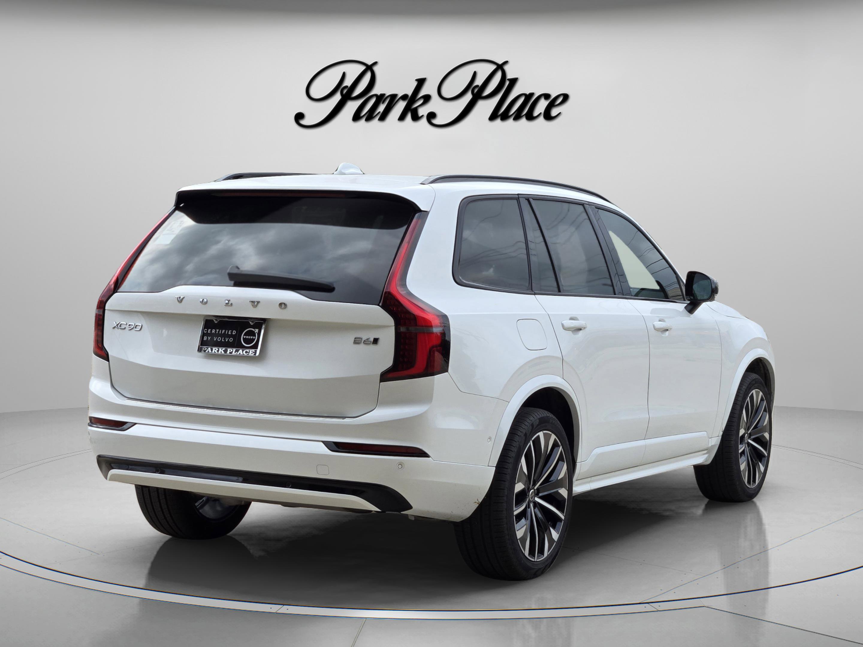 Used 2026 Volvo XC90 B6 Ultra w/ Protection Package Premier AWD/4WD image 13