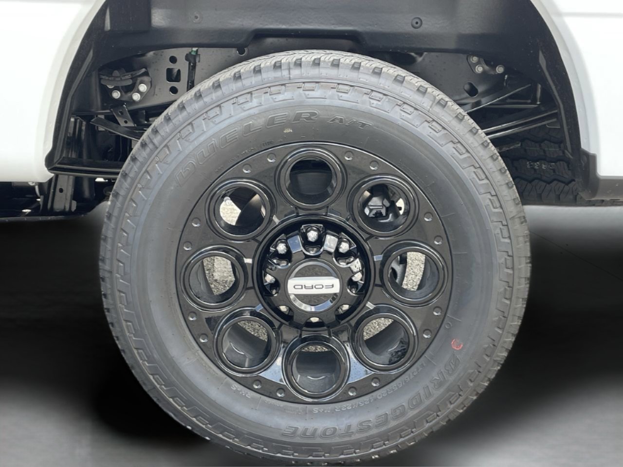 New 2026 Ford F250 XLT w/ XLT Premium Package AWD/4WD image 36