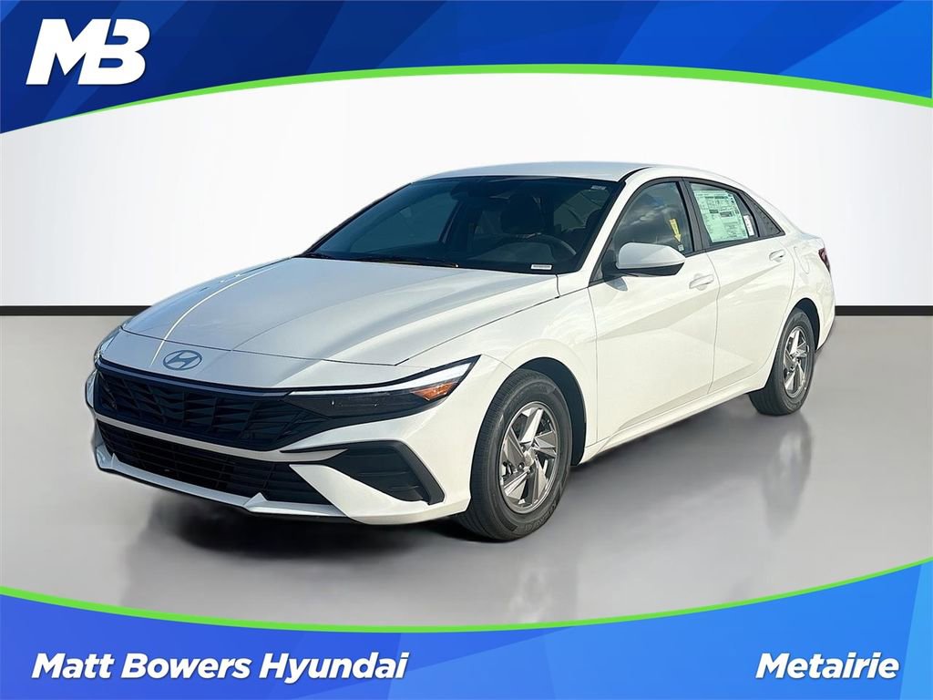 New 2026 Hyundai Elantra SE