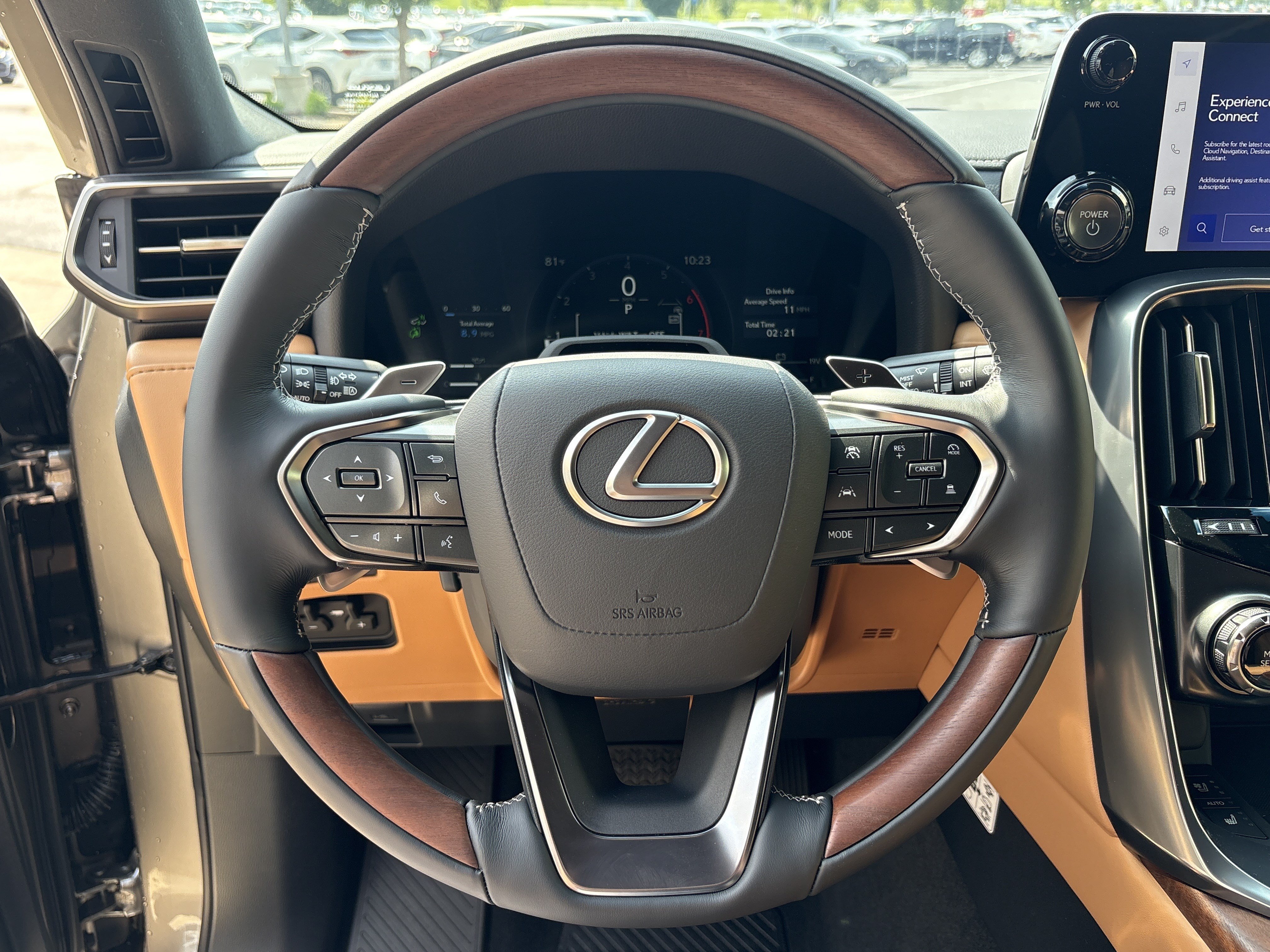 New 2026 Lexus LX 700h Luxury AWD/4WD image 19