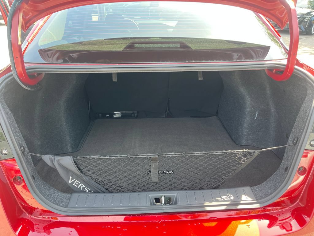 Used 2025 Nissan Versa SV w/ Trunk Package FWD image 21