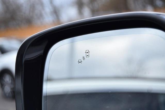 Certified 2024 Nissan Armada SL w/ Captain's Chairs Package image 10