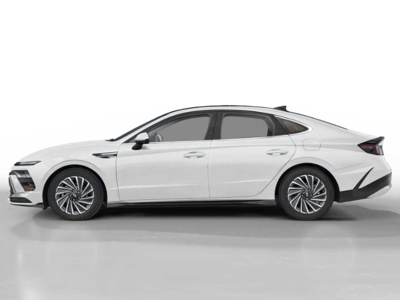 New 2026 Hyundai Sonata Limited FWD image 2