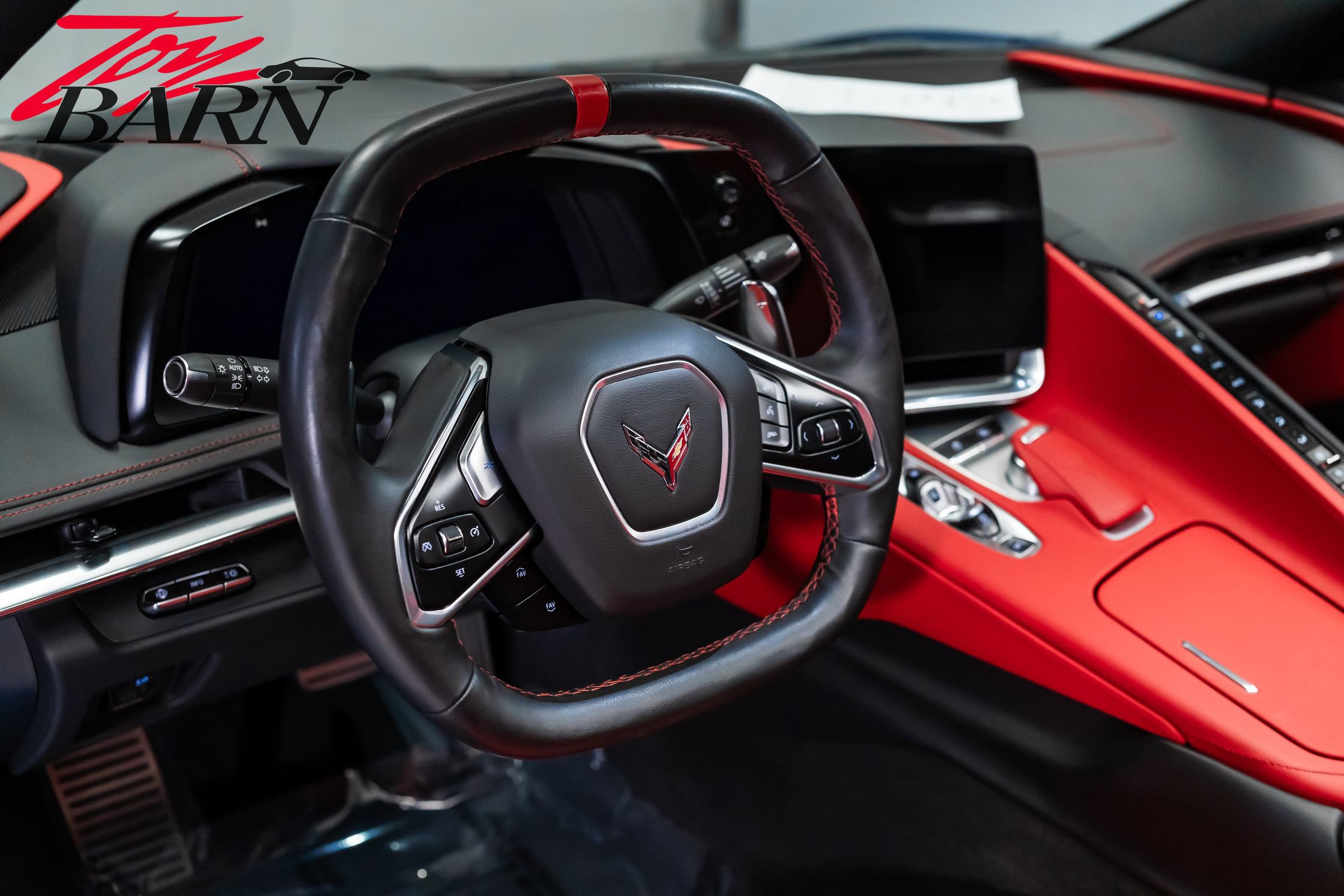 Used 2020 Chevrolet Corvette Stingray Preferred Cpe w/ 2LT Preferred Equipment Group RWD image 35