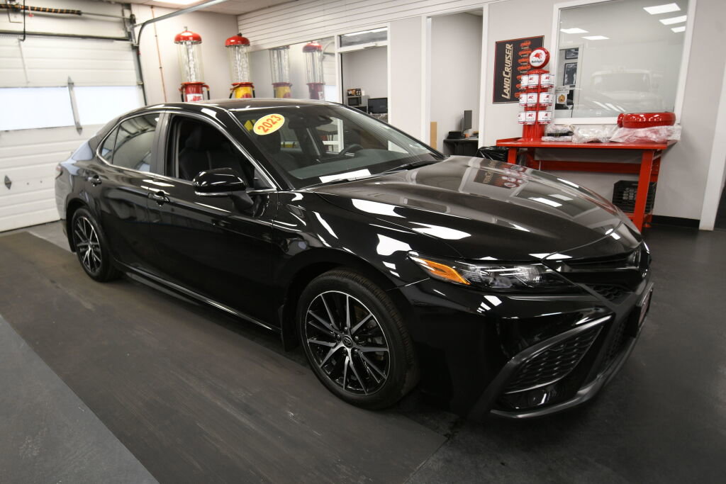 Certified 2023 Toyota Camry SE image 8