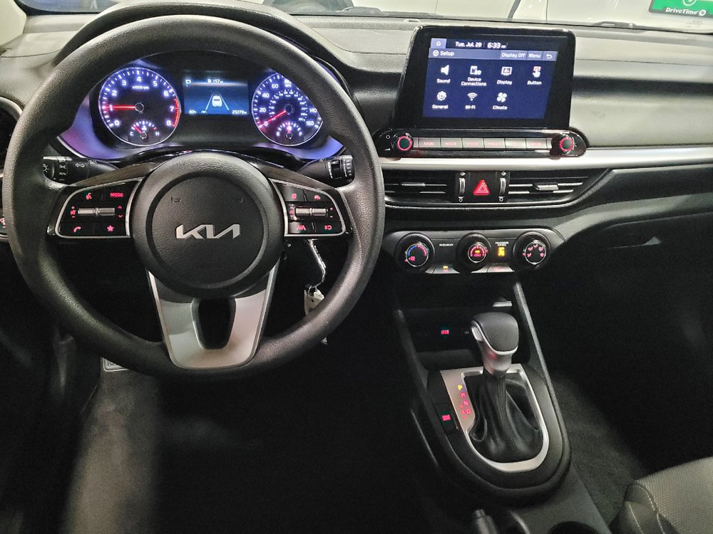 Used 2022 Kia Forte LXS FWD image 22