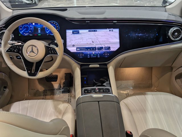 Certified 2023 Mercedes-Benz EQS 580 4MATIC SUV image 19
