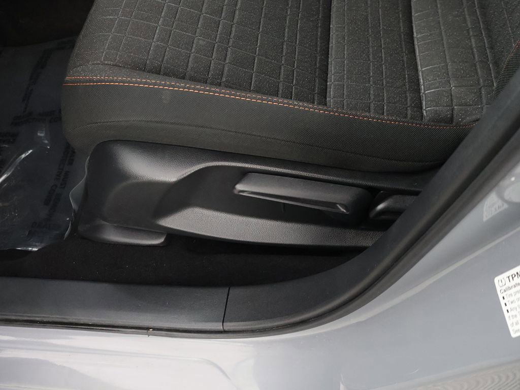 Used 2025 Honda HR-V Sport image 29