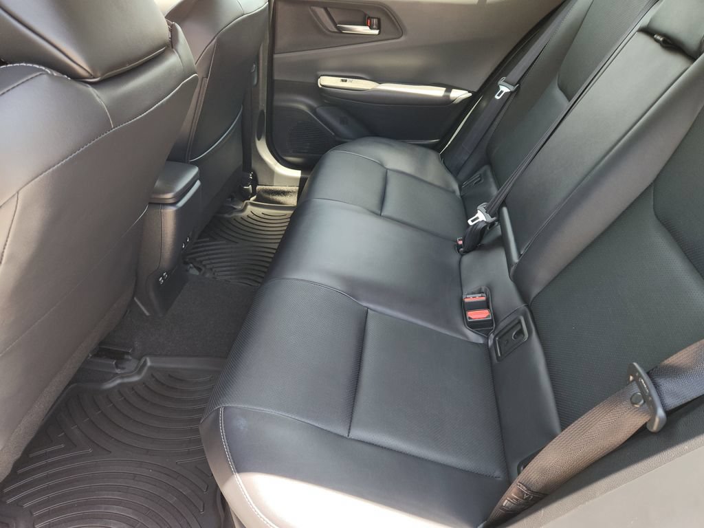 Used 2025 Toyota Prius Limited w/ Limited Premium Package FWD image 32