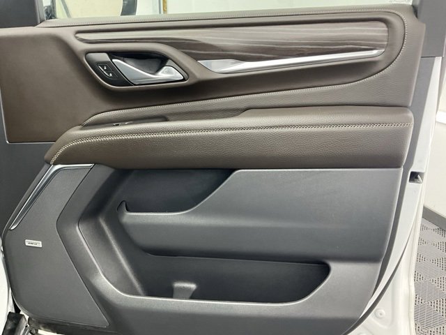 Used 2023 GMC Yukon Denali w/ Max Trailering Package image 17