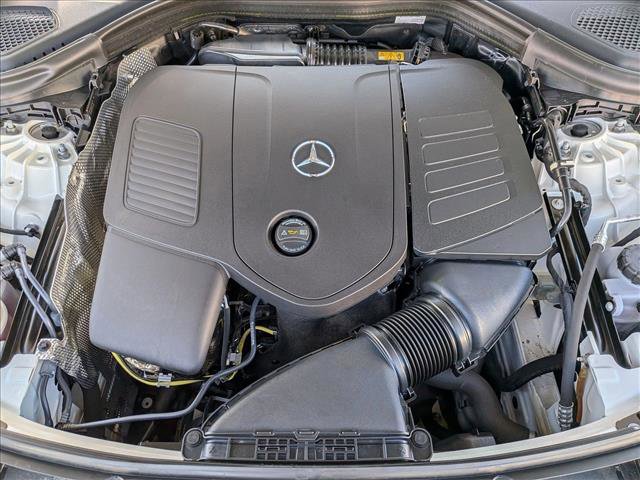 Certified 2026 Mercedes-Benz GLC 300 image 21