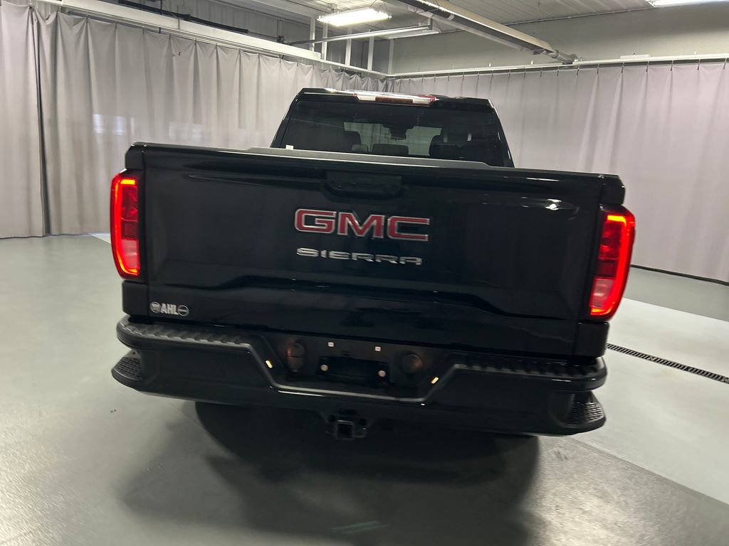 Used 2024 GMC Sierra 1500 Pro w/ Graphite Edition AWD/4WD image 6