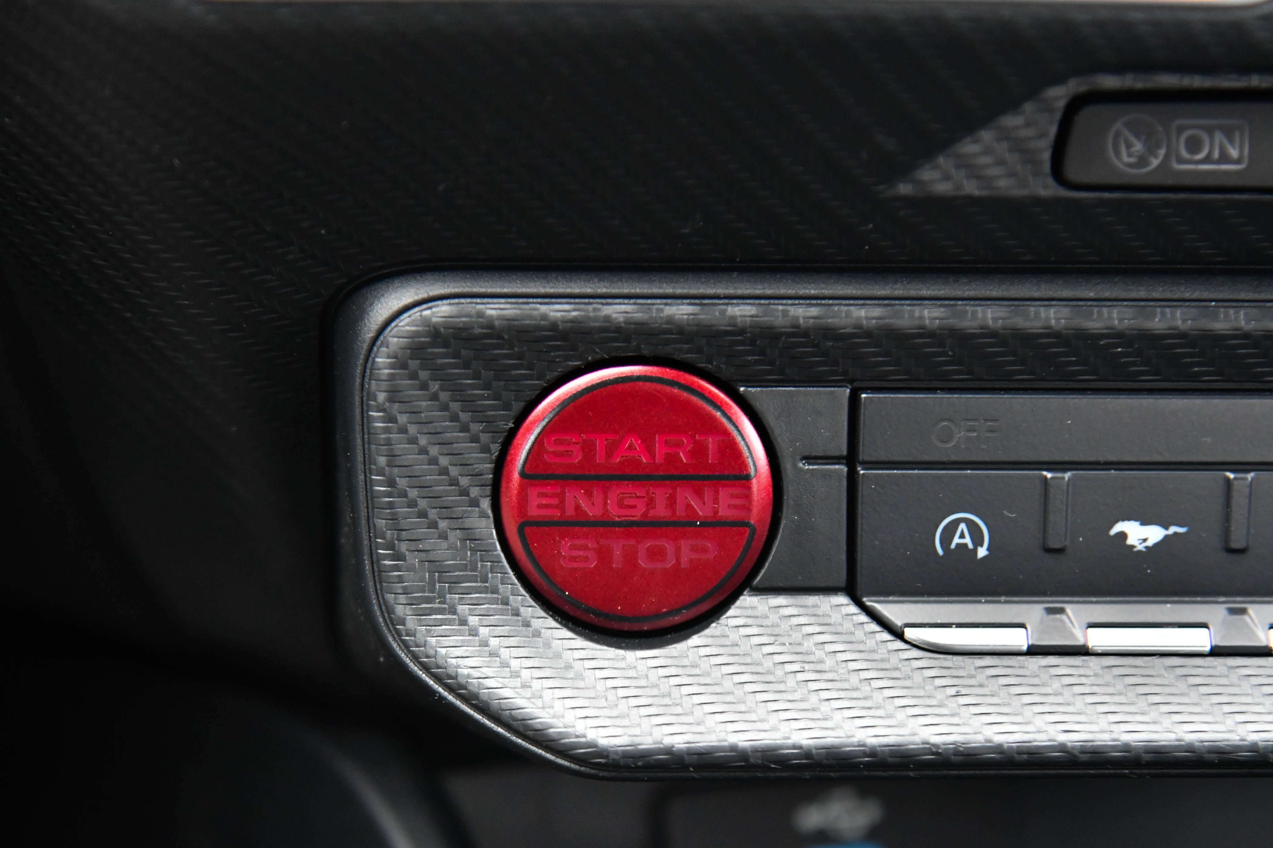 Used 2024 Ford Mustang Premium image 31