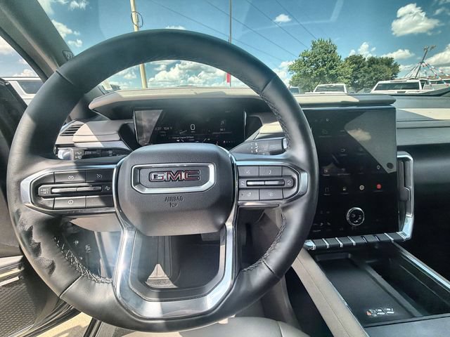 Certified 2026 GMC Acadia Elevation w/ Elevation Premium Package FWD image 11