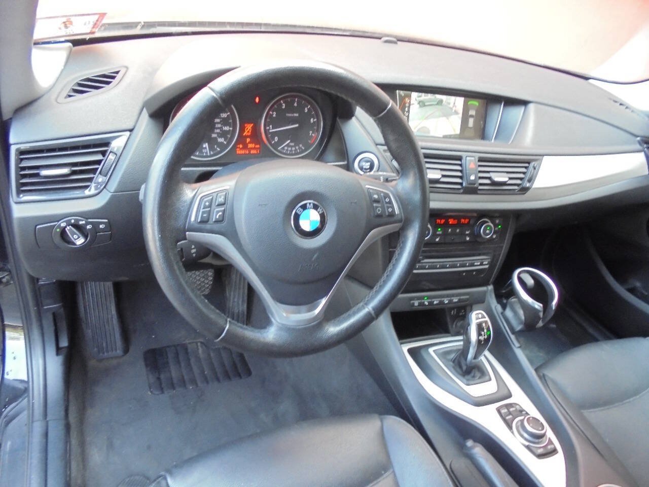 Used 2013 BMW X1 xDrive28i w/ Ultimate Pkg AWD/4WD image 15