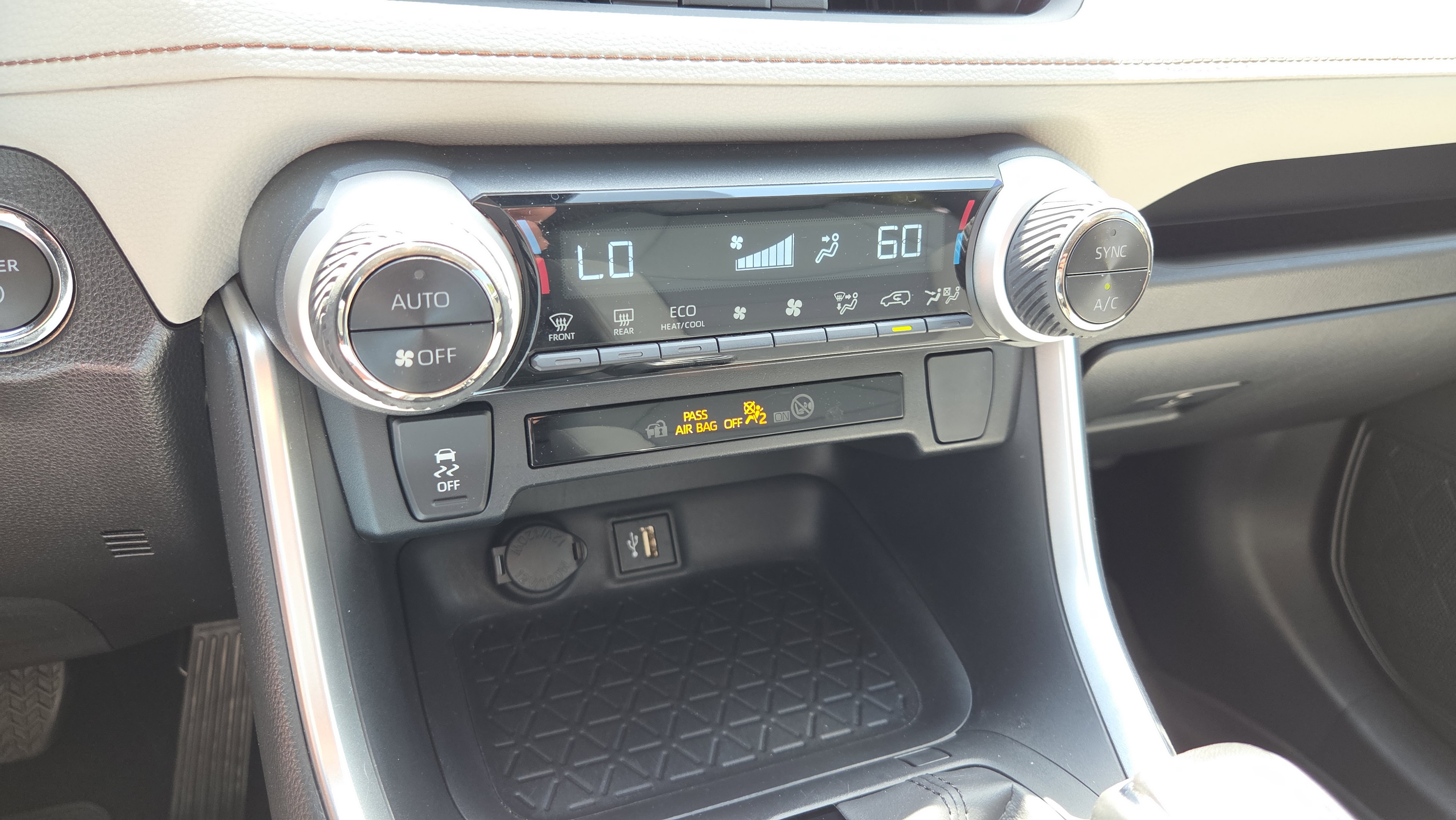 Certified 2023 Toyota RAV4 XLE Premium AWD/4WD image 15