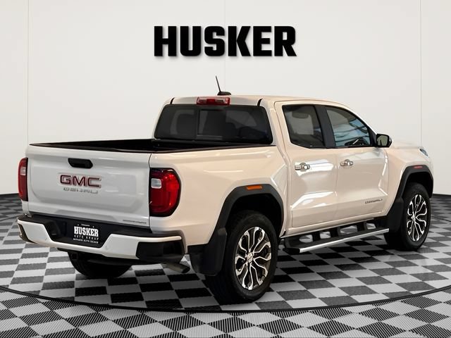 Certified 2025 GMC Canyon Denali AWD/4WD image 3