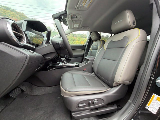 New 2026 Chevrolet Trax ACTIV w/ Driver Confidence Package FWD image 11