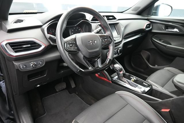 Used 2022 Chevrolet TrailBlazer RS FWD image 23