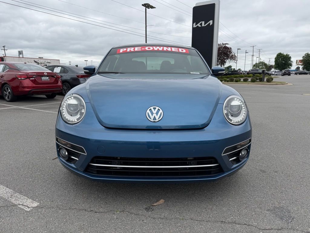 Used 2019 Volkswagen Beetle 2.0T SE w/ SE Premium Package FWD image 2