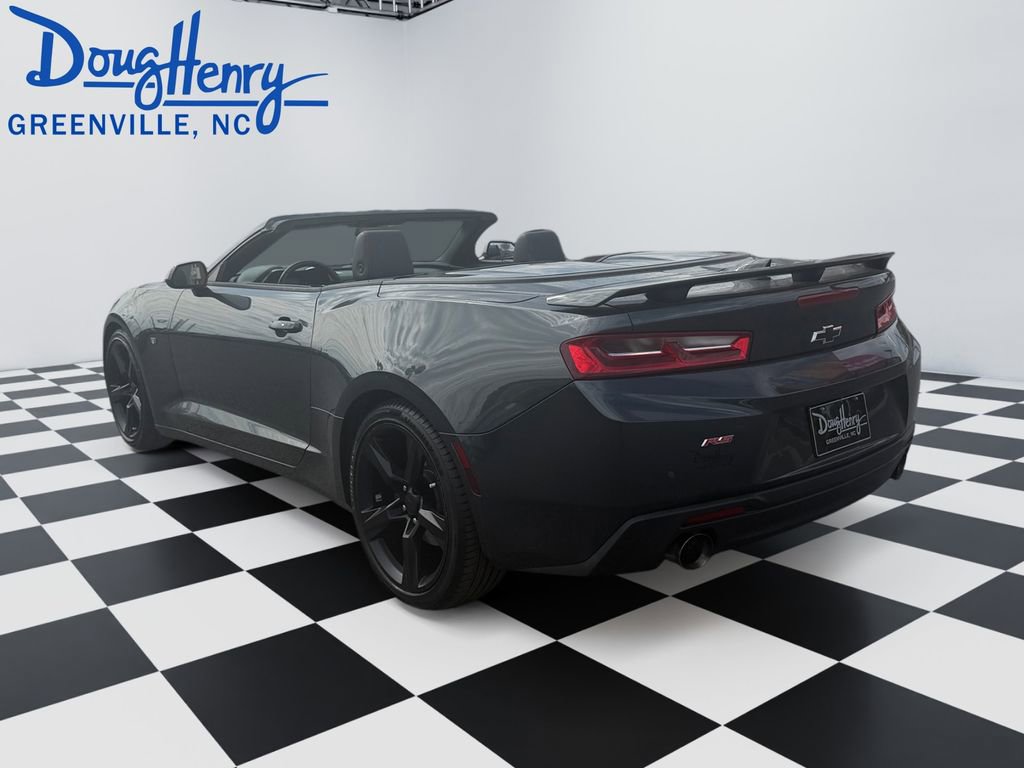Used 2018 Chevrolet Camaro LT image 3