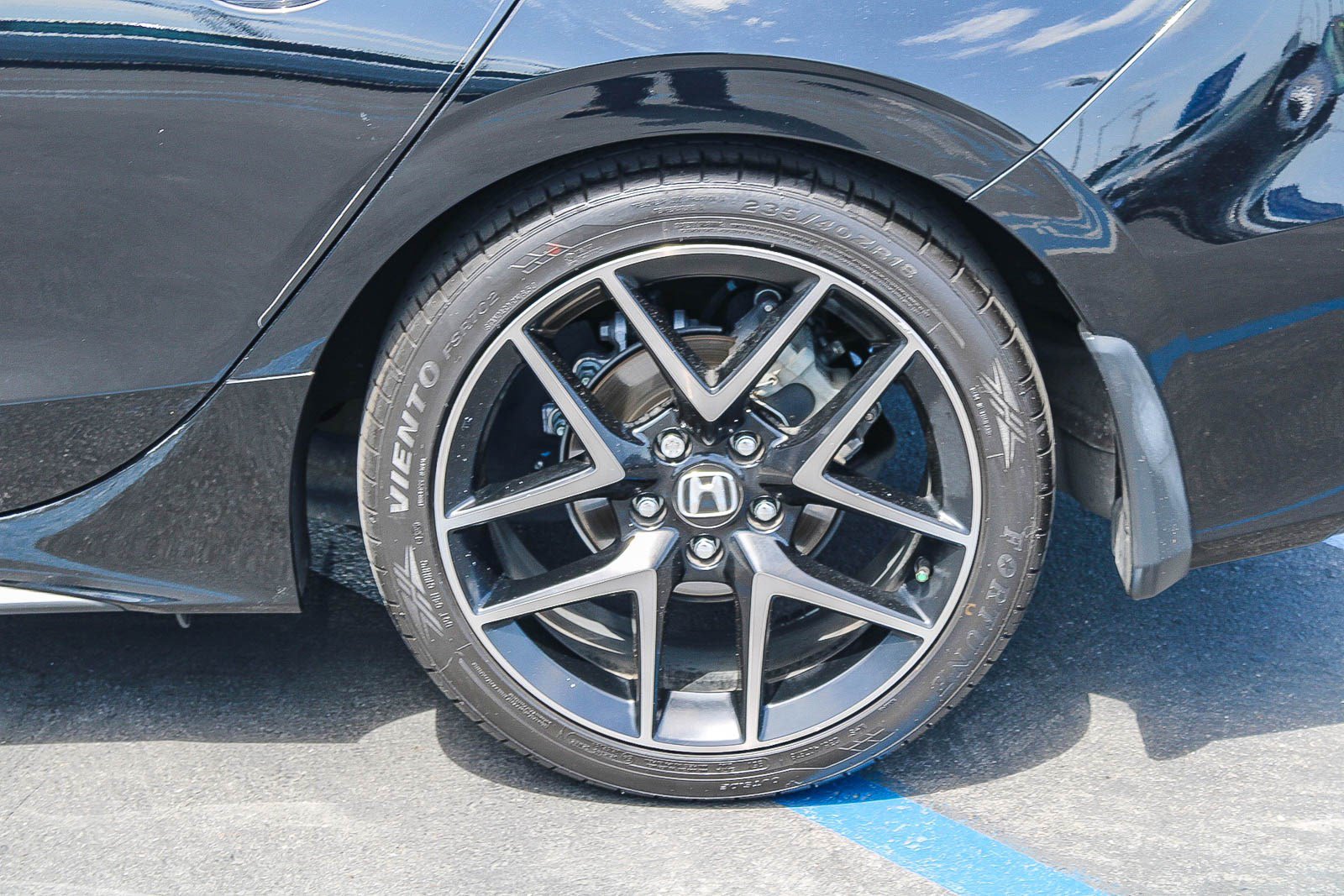 Certified 2022 Honda Civic Sport Touring image 12