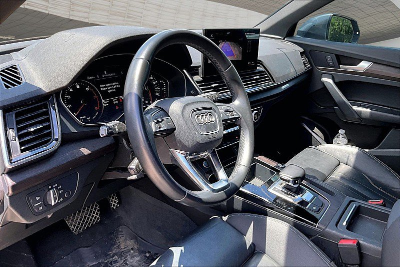 Used 2022 Audi Q5 2.0T Premium w/ Convenience Package AWD/4WD image 10
