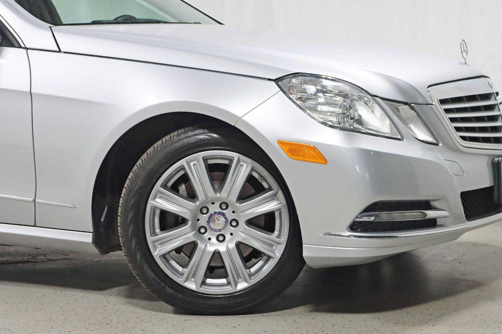 Used 2013 Mercedes-Benz E 350 4MATIC Wagon image 5