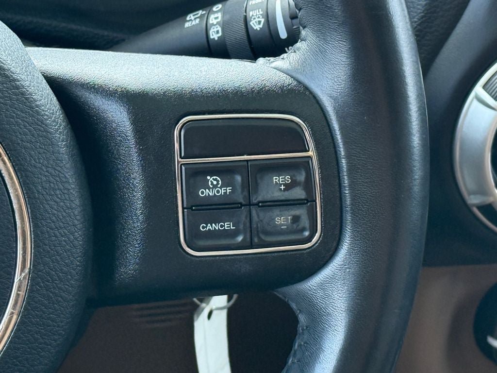 Used 2017 Jeep Wrangler Unlimited Sahara w/ Max Tow Package AWD/4WD image 21